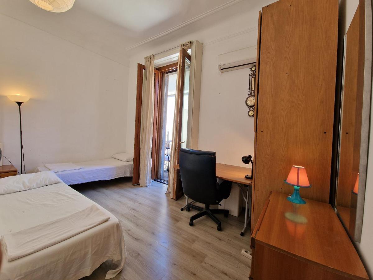 Private Room In A Quiet Apartment In The City Center Milano Dış mekan fotoğraf